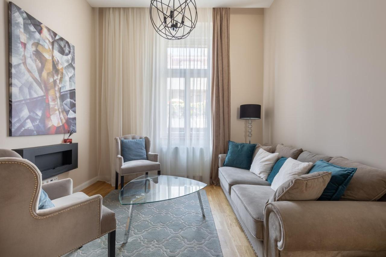 Apartment Lovely 2-bedroom At The Vaci Street *